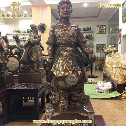 Tượng đồng Quang Trung - Nguyễn Huệ