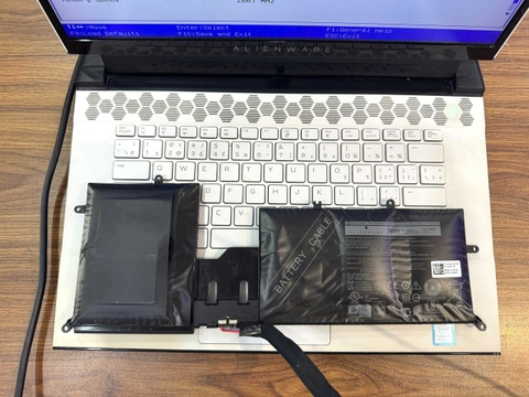 Thay Pin Laptop Bị Phù