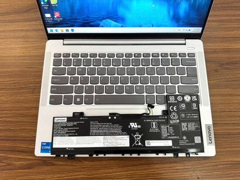 Thay Pin Laptop Bị Phù