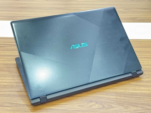 Laptop Asus F560UD