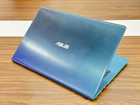 Asus Vivobook S530U | Core i3-8130U | RAM 8GB | SSD 256GB | 15.6 FHD