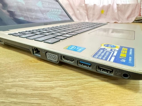 Laptop Asus X540L