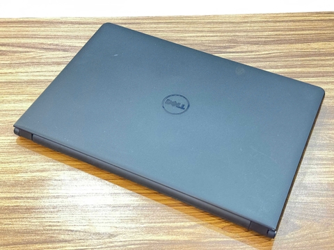 Laptop Dell Inspiron 3558