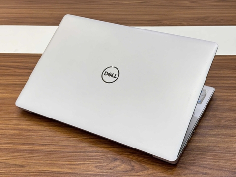 Laptop Dell Inspiron 5570