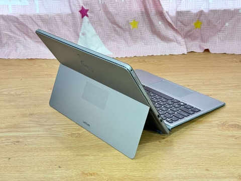 Laptop Dell Latitude 7200