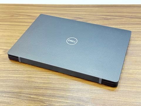Laptop Dell Latitude 7300