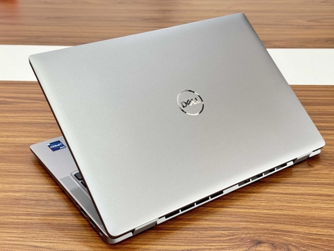Laptop Dell Latitude 7440 2023