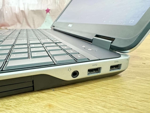 Laptop Dell Latitude E6540