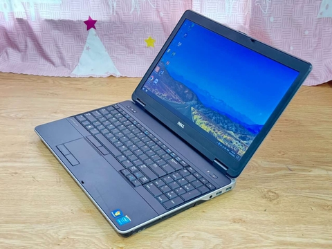 Laptop Dell Latitude E6540