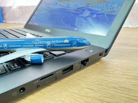 Dell Latitude 7290