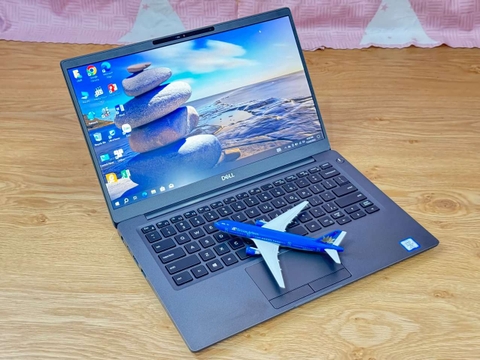 Dell Latitude 7400