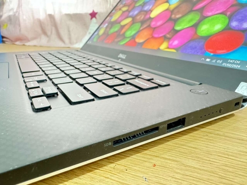 Laptop Dell Precision 5530 - Core i7-8850H - RAM 16GB - SSD 512TB - P2000 - 15.6 FHD IPS
