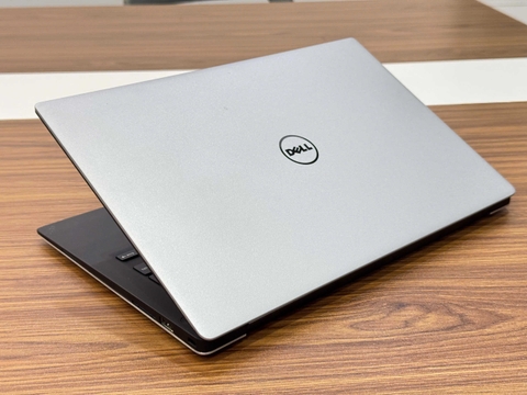 Laptop Dell XPS 9350