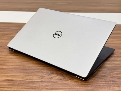 Laptop Dell XPS 9350