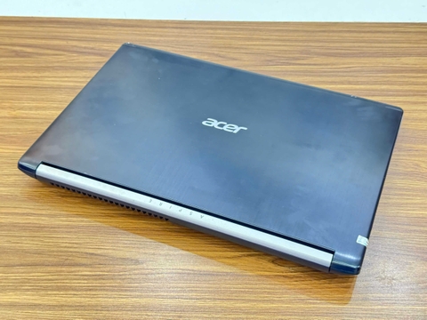 Acer Aspire 7 A715-72G | Core i5-8300H | RAM 16GB | SSD 256GB | 15.6 FHD