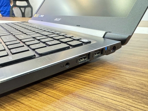 Acer Aspire 7 A715-72G | Core i5-8300H | RAM 16GB | SSD 256GB | 15.6 FHD