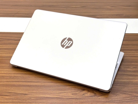 HP 15s-fq | Core i7-1255U | RAM 16GB | SSD 512GB | 15.6 FHD