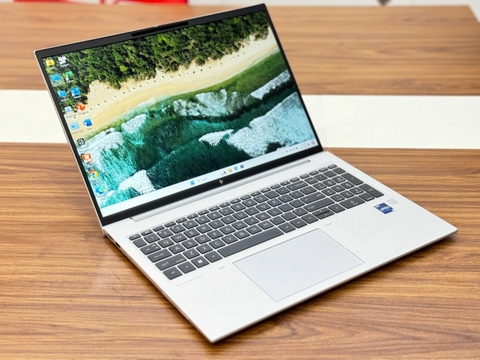 HP Elitebook 860 G10 | Core i7-1370P | RAM 16GB | SSD 512GB | 16.0 FHD