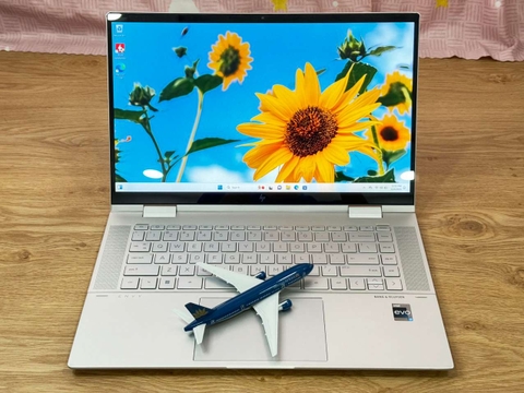 HP Envy x360 15-ew0023dx 2in1