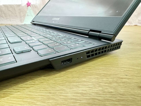 Laptop Lenovo Legion Y530-15ICH - Core i7-8750H - RAM 16GB - SSD 256GB - GTX 1050 Ti - 15.6 FHD IPS