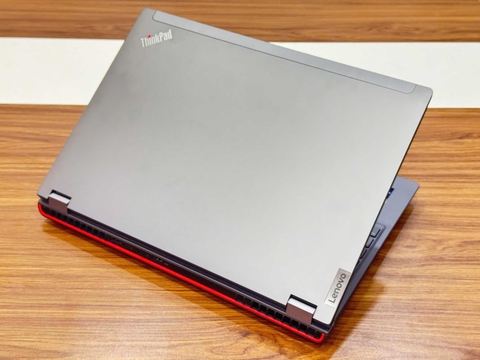 Laptop Lenovo ThinkPad P16 Gen 1