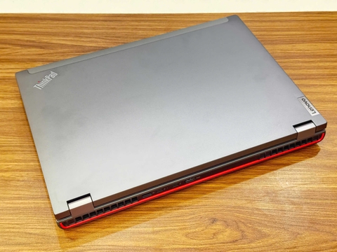 Laptop Lenovo ThinkPad P16 Gen 1