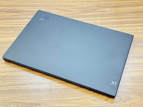 Laptop Lenovo ThinkPad X1 GEN 7