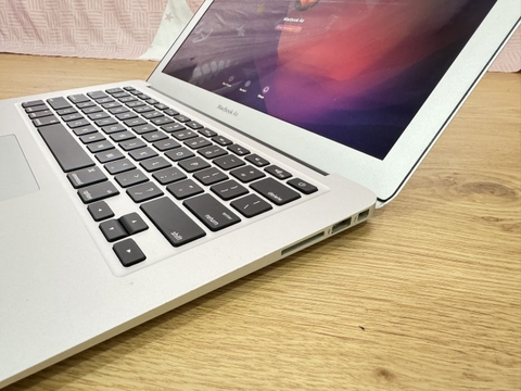 Macbook Air 13 Inch 2015