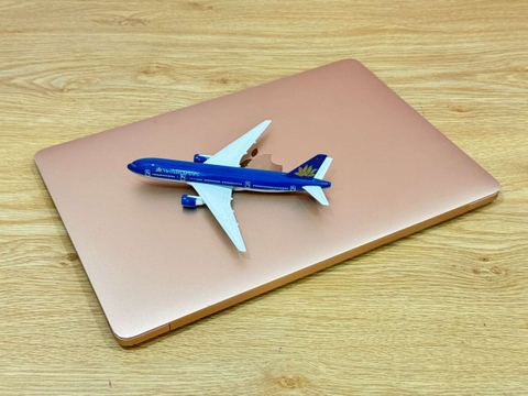 Macbook Air Retina 13 Inch 2019
