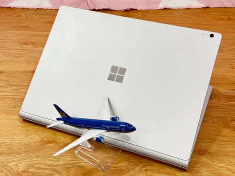 Microsoft Surface Book 1 - Core i7-6600U - RAM 16GB - SSD 512GB - 13.5 QHD