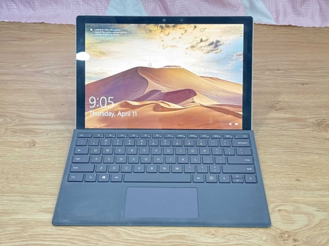 Microsoft Surface Pro 5 - Core i7-7660U - RAM 16GB - SSD 512GB - 12.3''