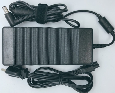 Sạc Laptop HP Chân Kim To 135W