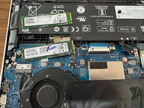 Thay ổ cứng laptop dell chính hãng