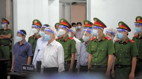 Các cựu lãnh đạo tỉnh Khánh Hòa bị đề nghị mức án bao nhiêu năm tù?