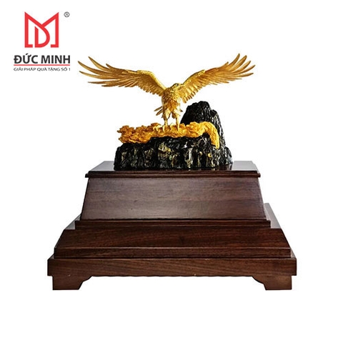 Tượng đại bàng phong thủy mạ vàng 3303