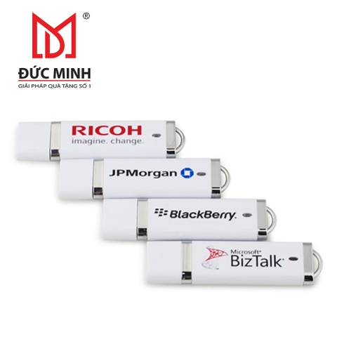 Quà tặng USB vỏ nhựa 3810