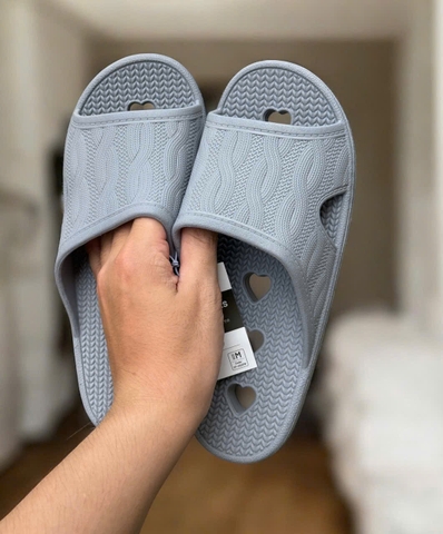 Dép đi trong nhà, nhà tắm chống trượt Comfy - màu ghi, size M (mẫu 4)