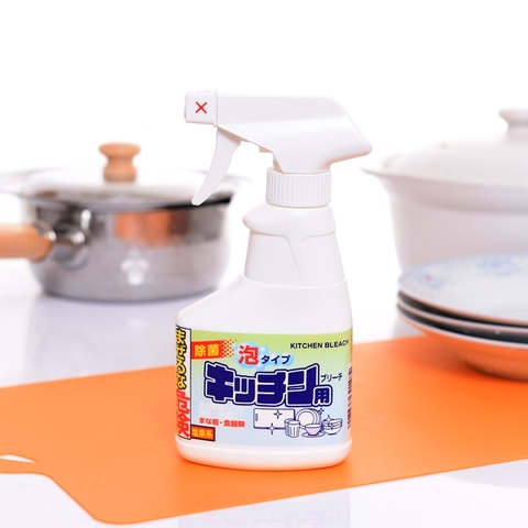 Chai xịt tẩy rửa đồ dùng nhà bếp 300ml Rocket