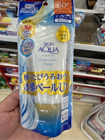 Kem chống nắng Skin Aqua UV super moisture essence SPF50+ 80g