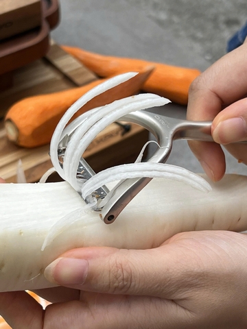 Dụng cụ nạo sợi củ quả Kaiyo