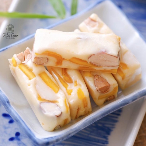 Kẹo Nougat xoài hạnh nhân