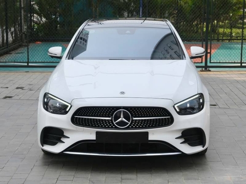 𝐌𝐞𝐫𝐜𝐞𝐝𝐞𝐬 𝐁𝐞𝐧𝐳 𝐄𝟑𝟎𝟎 𝐀𝐌𝐆 𝟐𝟎𝟐𝟏 (𝐓𝐫𝐚̆́𝐧𝐠 | 𝐍𝐨̣̂𝐢 𝐭𝐡𝐚̂́𝐭 𝐧𝐚̂𝐮)