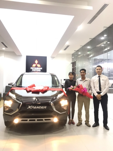 Khách hàng Hồ Sỹ Quyền