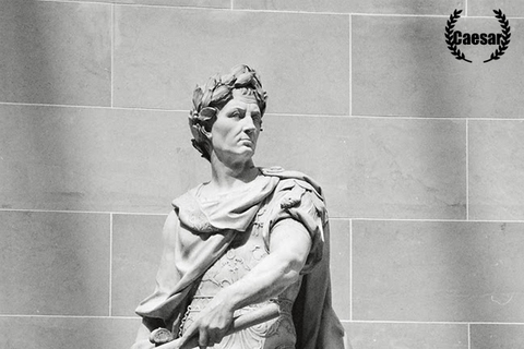 Julius Caesar là ai?