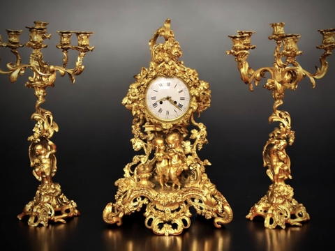 Bộ đồng hồ cổ Pháp phong cách nghệ thuật cổ điển Rococo