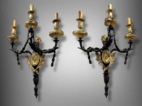 🔱 Cặp đèn tường phong cách Tân cổ điển đẹp