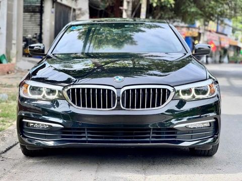 Thông số kỹ thuật BMW 520i 1.6 Turbo 2018