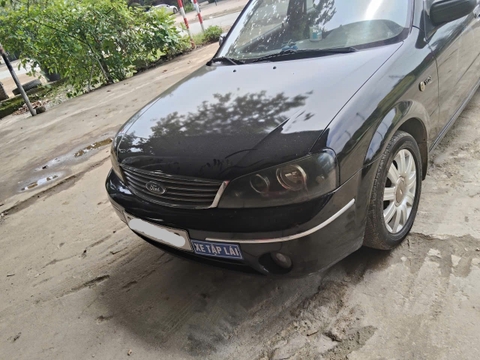 Thông số kỹ thuật Ford Laser 1.8AT 2004