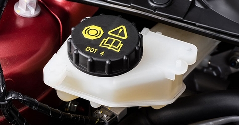 Bình dầu phanh: Là gì? Cấu tạo, Kiểm tra, Hư Hỏng & Cách sửa