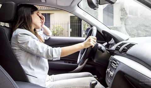 Cách kiểm soát tâm lý, cảm xúc, căng thẳng khi lái xe ô tô để tránh TNGT